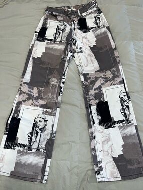 BDG Black, White & Gray Graphic Straight Leg Jeans